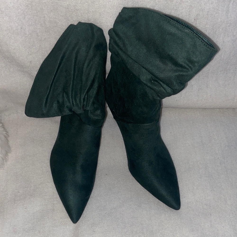 Jessica Simpson green heeled boots